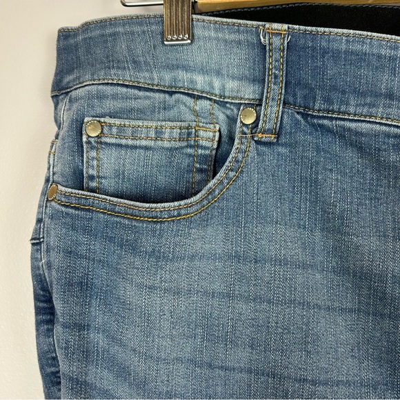 Torrid Women's Skinny Jeans - Blue - Picture 5 of 9